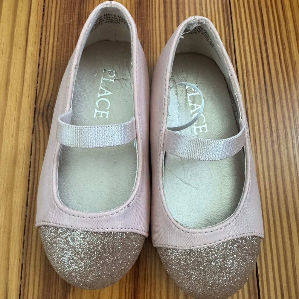Place Pink and Gold Dress Shoes Sparkly Flats